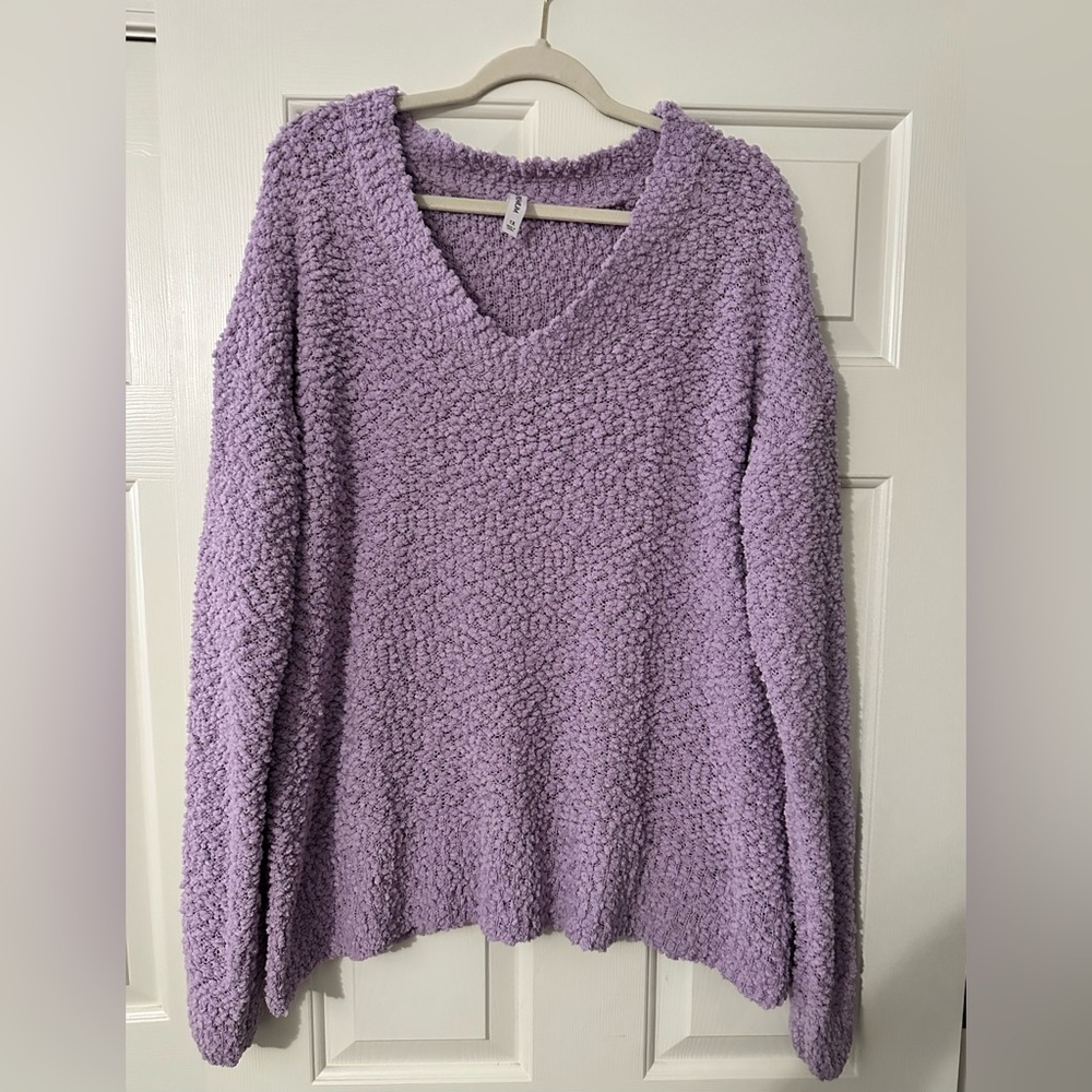 Zenana Premium popcorn vneck lavender sweater